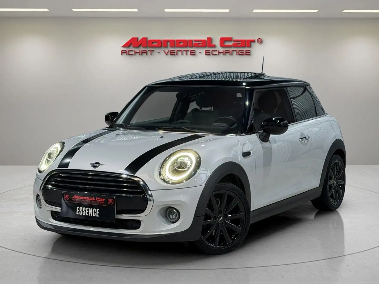 MINI Cooper Mini 1.5 Cooper * GPS * BLUETOOTH * toit pano * Grijs - 1