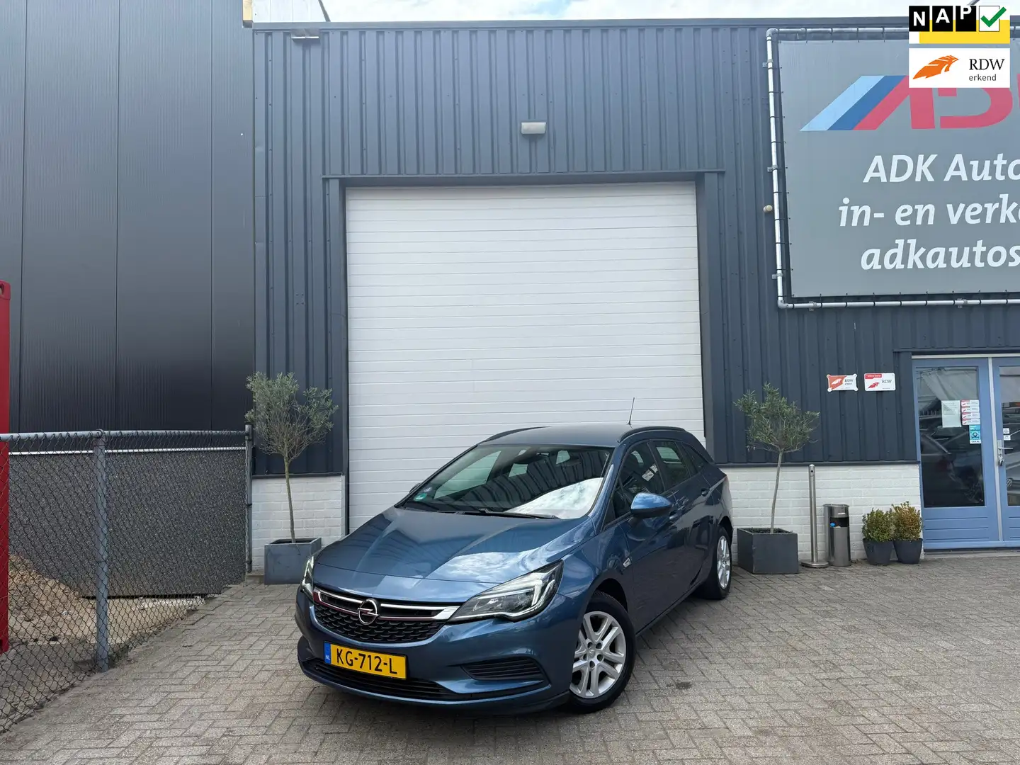 Opel Astra Sports Tourer 1.0 Business+ CRUISE/CLIMA/ELEK PAKK Azul - 1