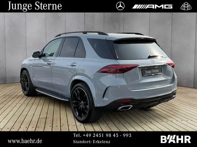 Mercedes-Benz GLE view 3