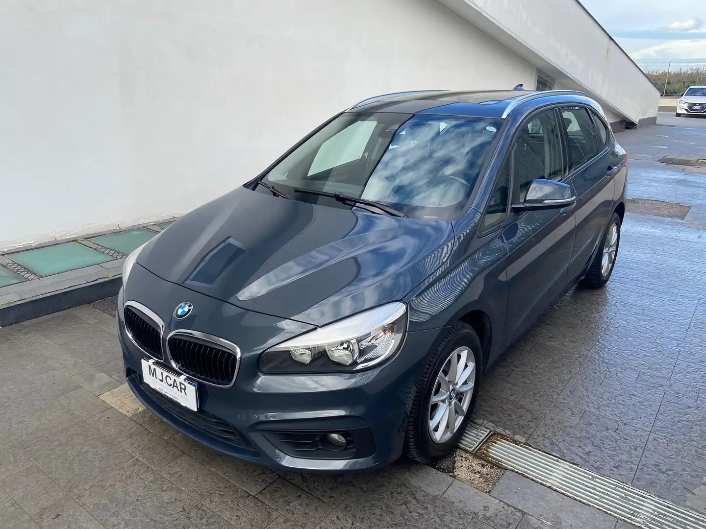 BMW 216 Active Tourer Advantage Szary - 1