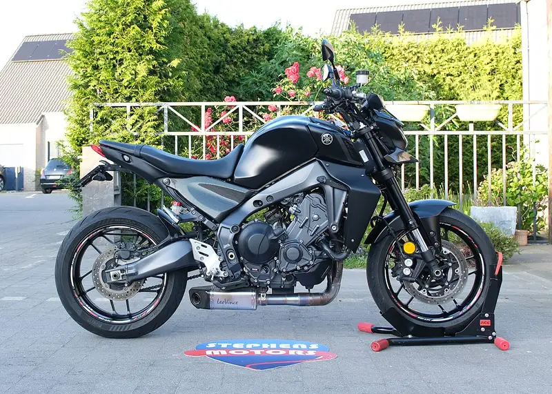 Yamaha MT-09 - foto 3