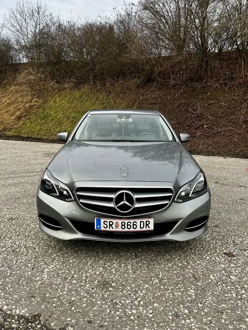 Mercedes-Benz E 200 CGI BlueEfficiency Avantgarde Aut. - 1