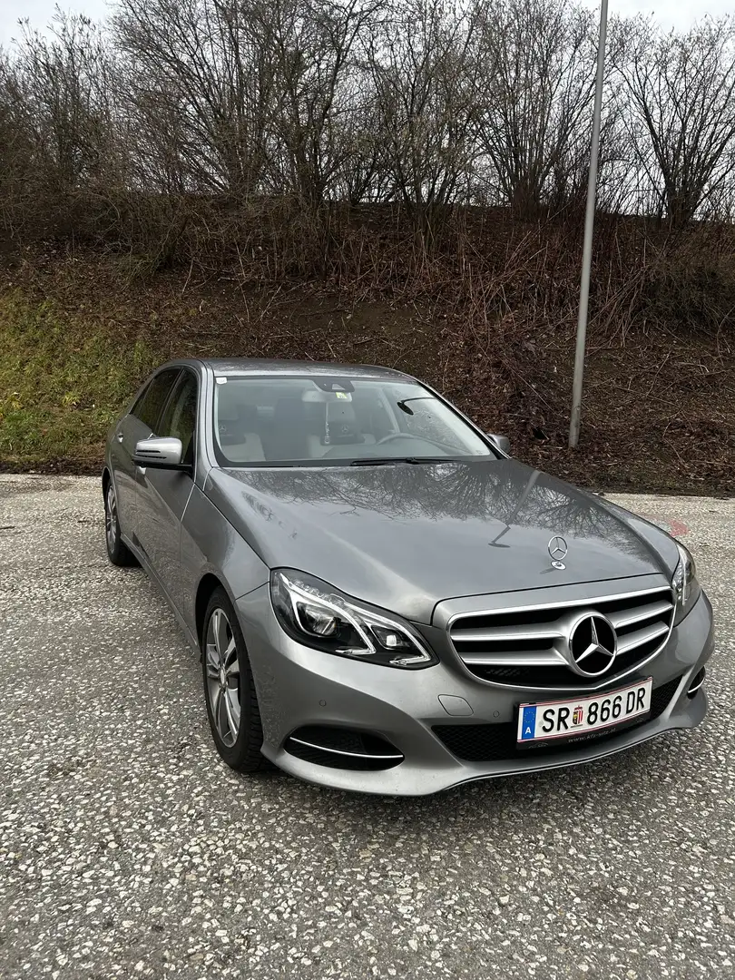 Mercedes-Benz E 200 CGI BlueEfficiency Avantgarde Aut. - 2