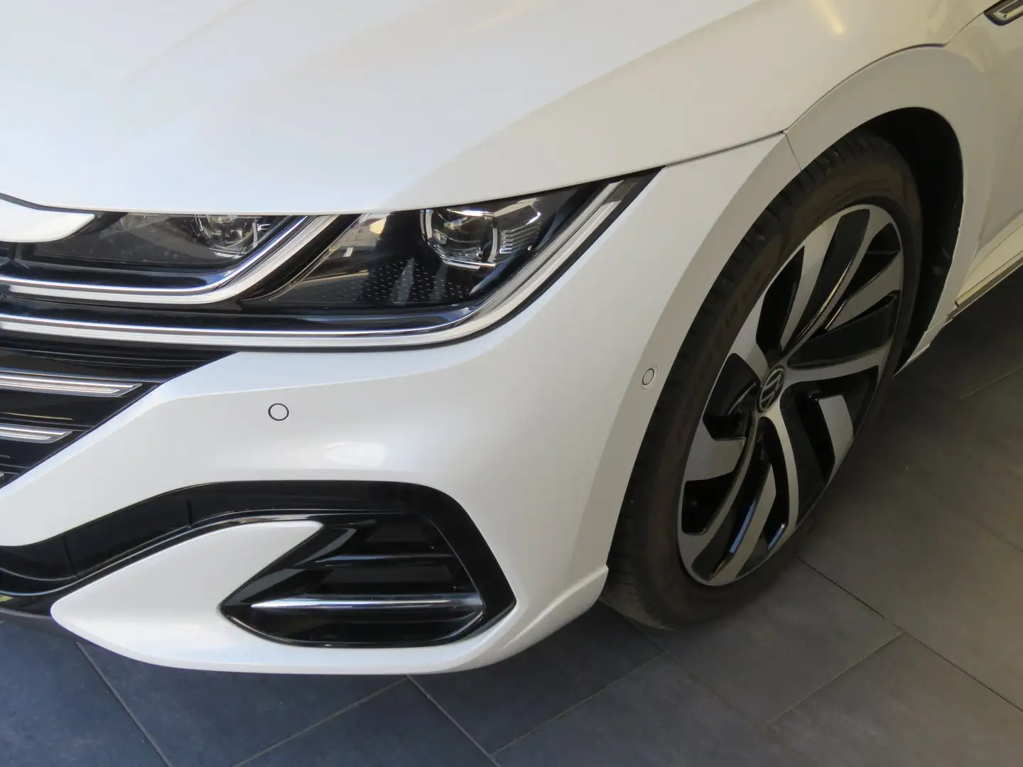 Volkswagen Arteon R-Line TDI DSG Weiß - 2