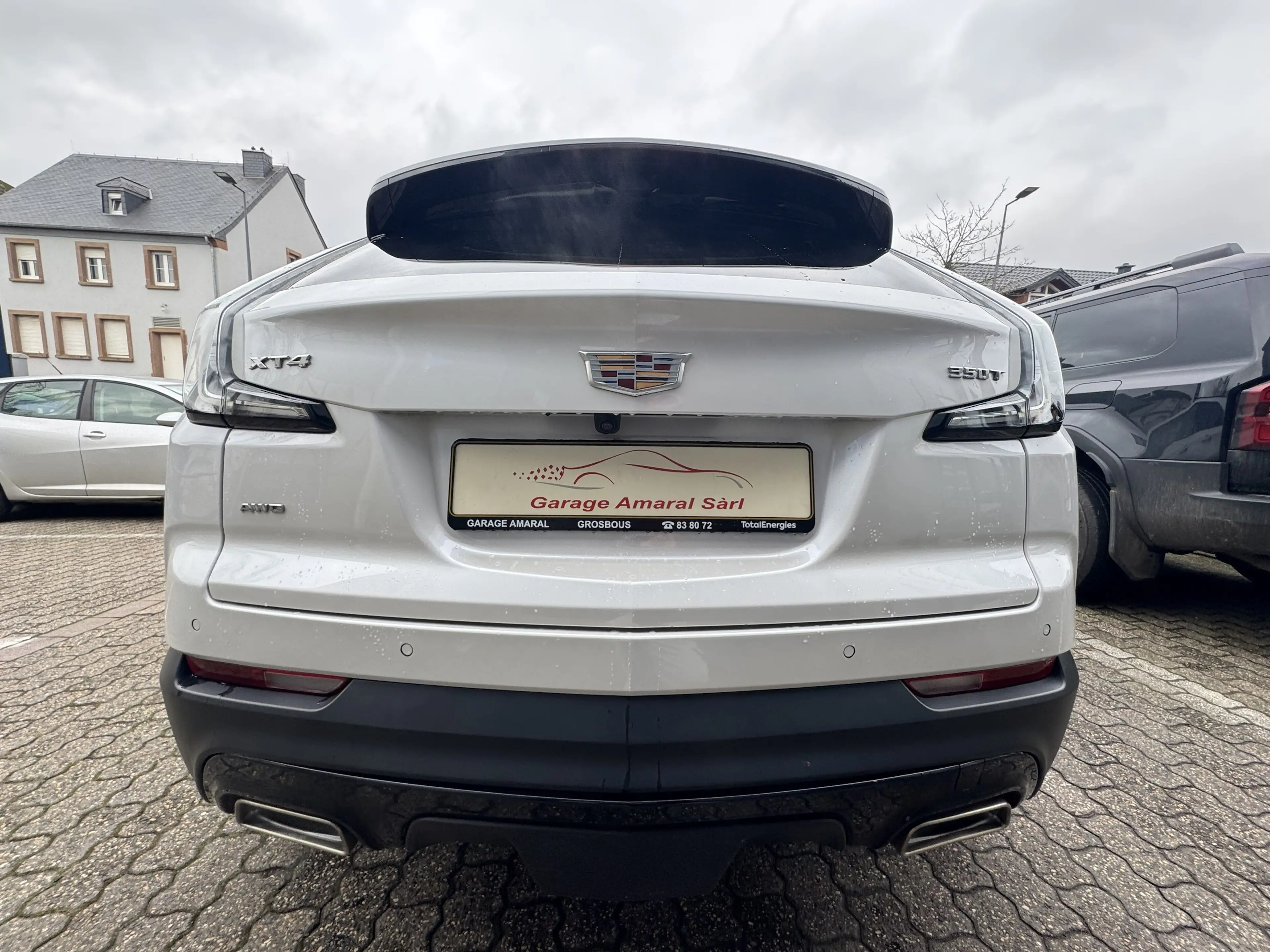 Cadillac XT4 350T AWD — photo 11