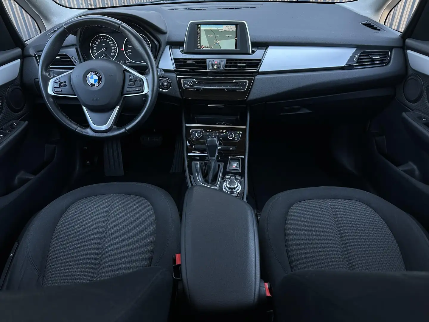 BMW 218 2-serie Active Tourer 218i Executive 136pk | Autom Zwart - 2