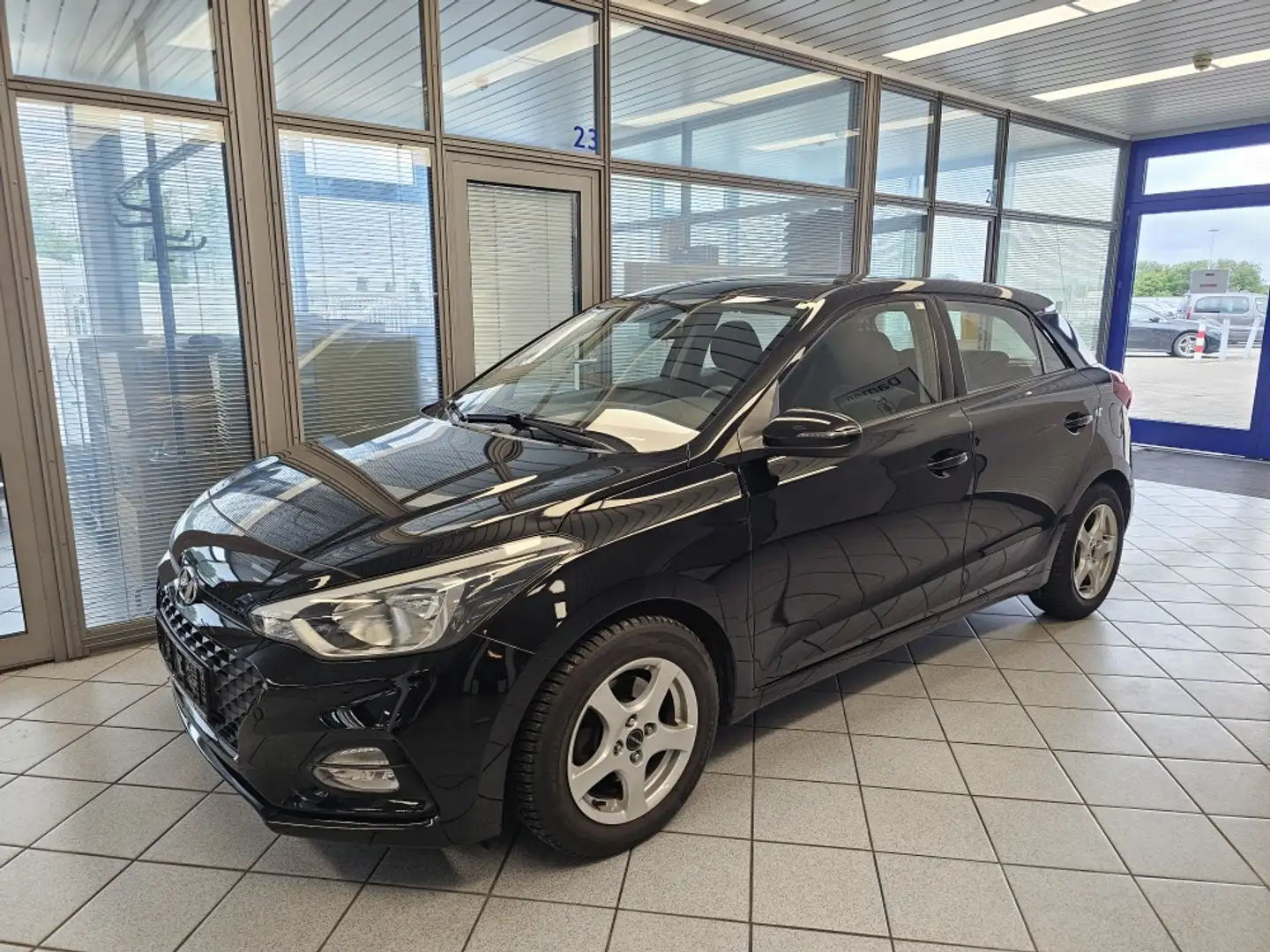 Hyundai i20 App-Connect,Kamera,Sitzheizung,Tempomat Black - 2