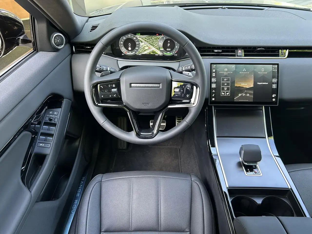 Land Rover Range Rover Evoque 2026 — фото 6