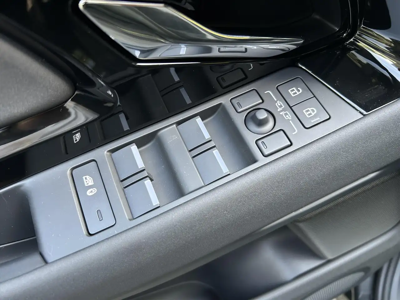 Land Rover Range Rover Evoque 2026 — фото 10