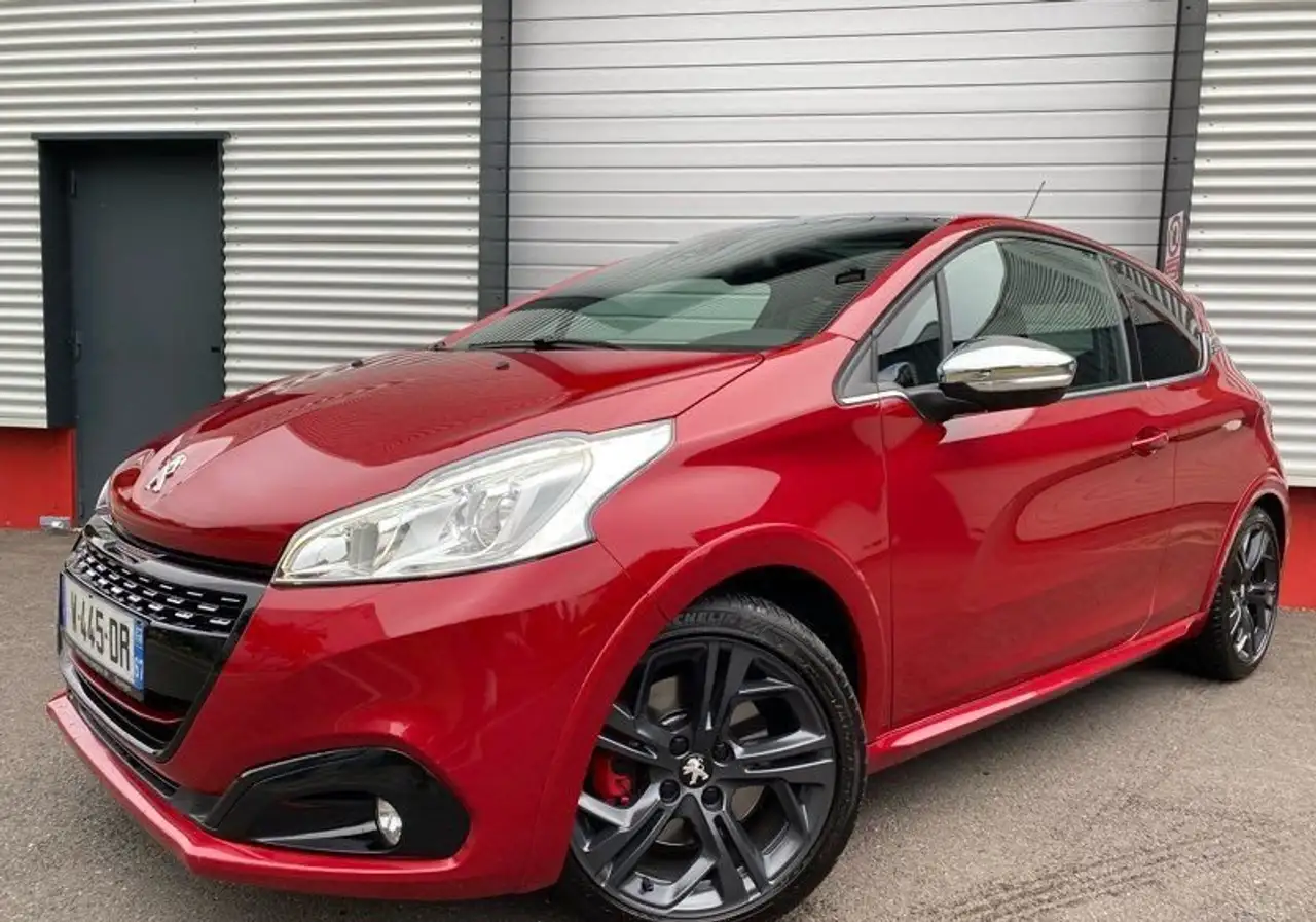 Peugeot 208 208 — photo 2