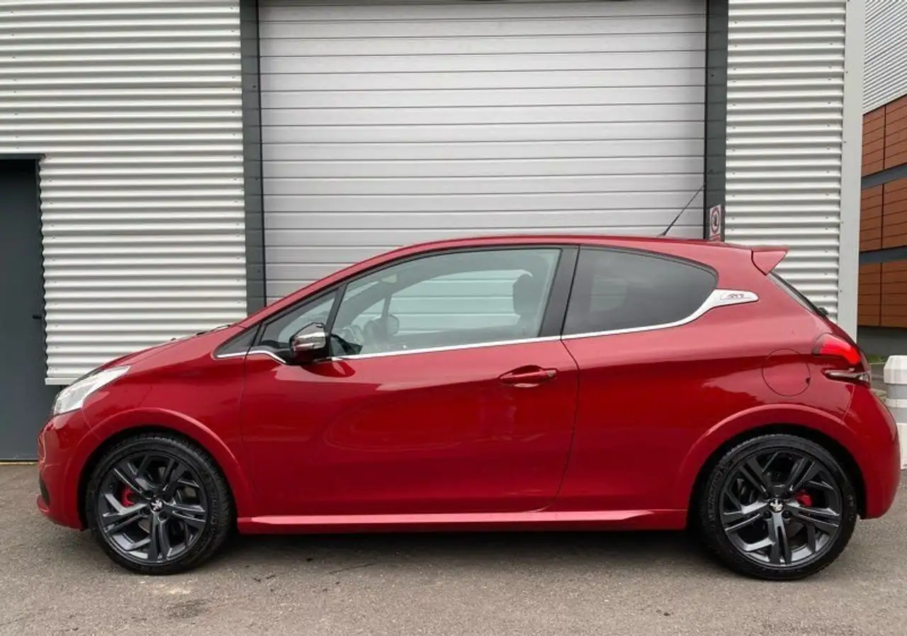 Peugeot 208 208 — photo 5