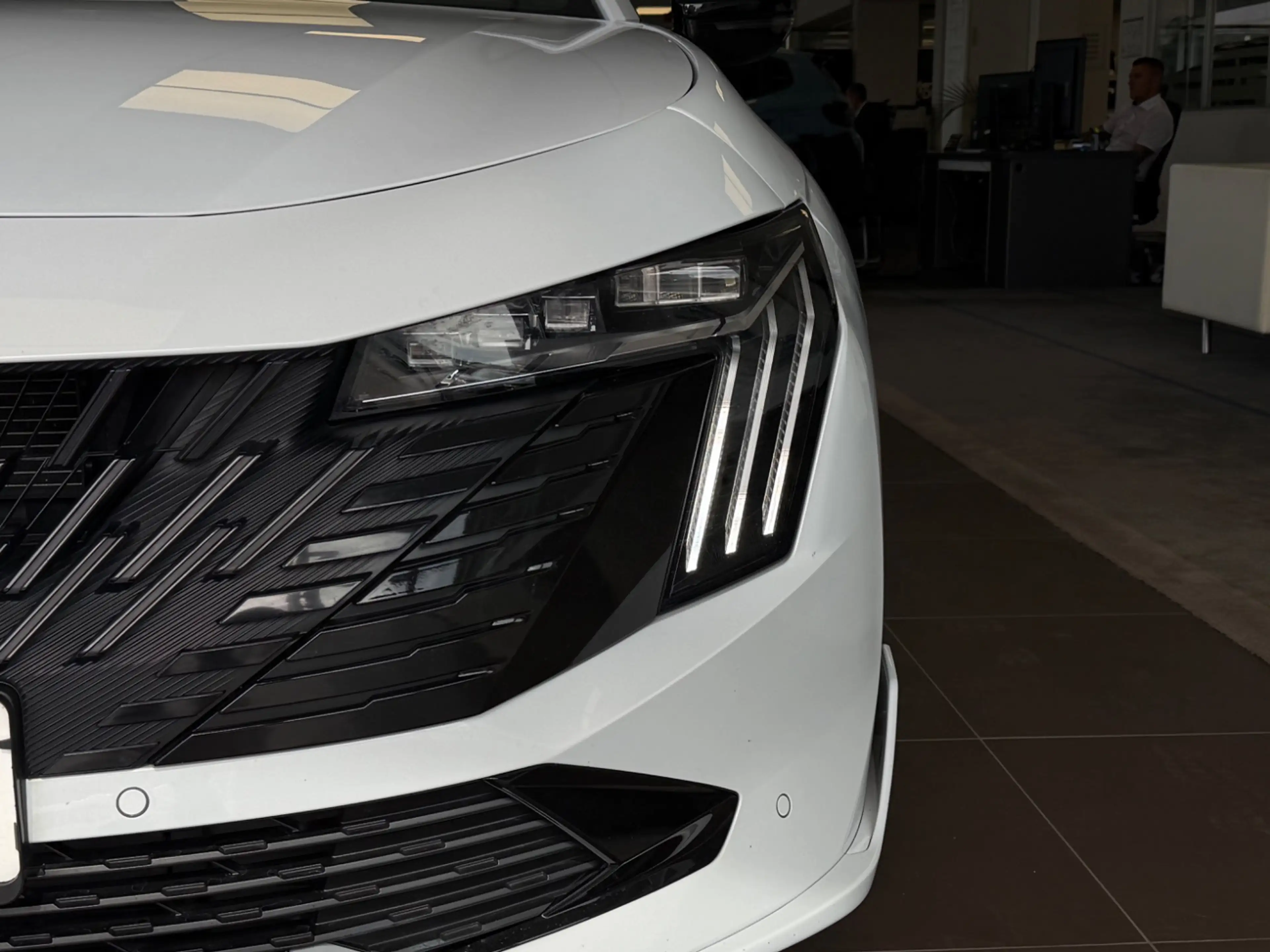 Peugeot 508 SW PSE Anhängerkupplung | Schiebedach — photo 9