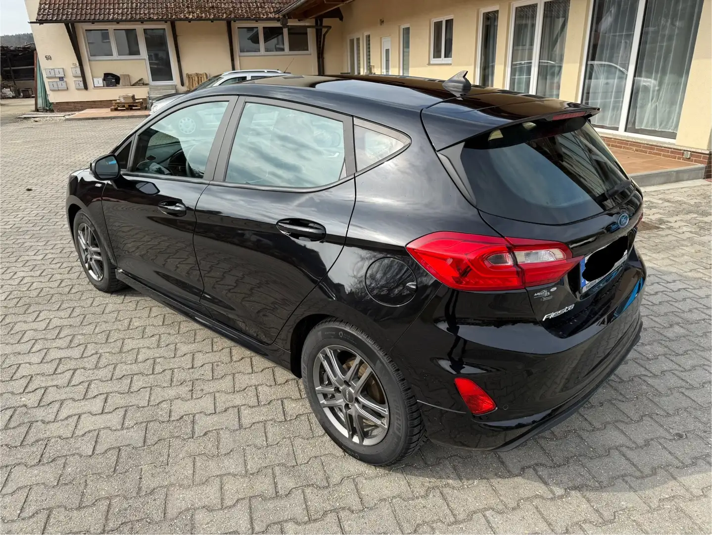 Ford Fiesta ST-Line X Schwarz - 2