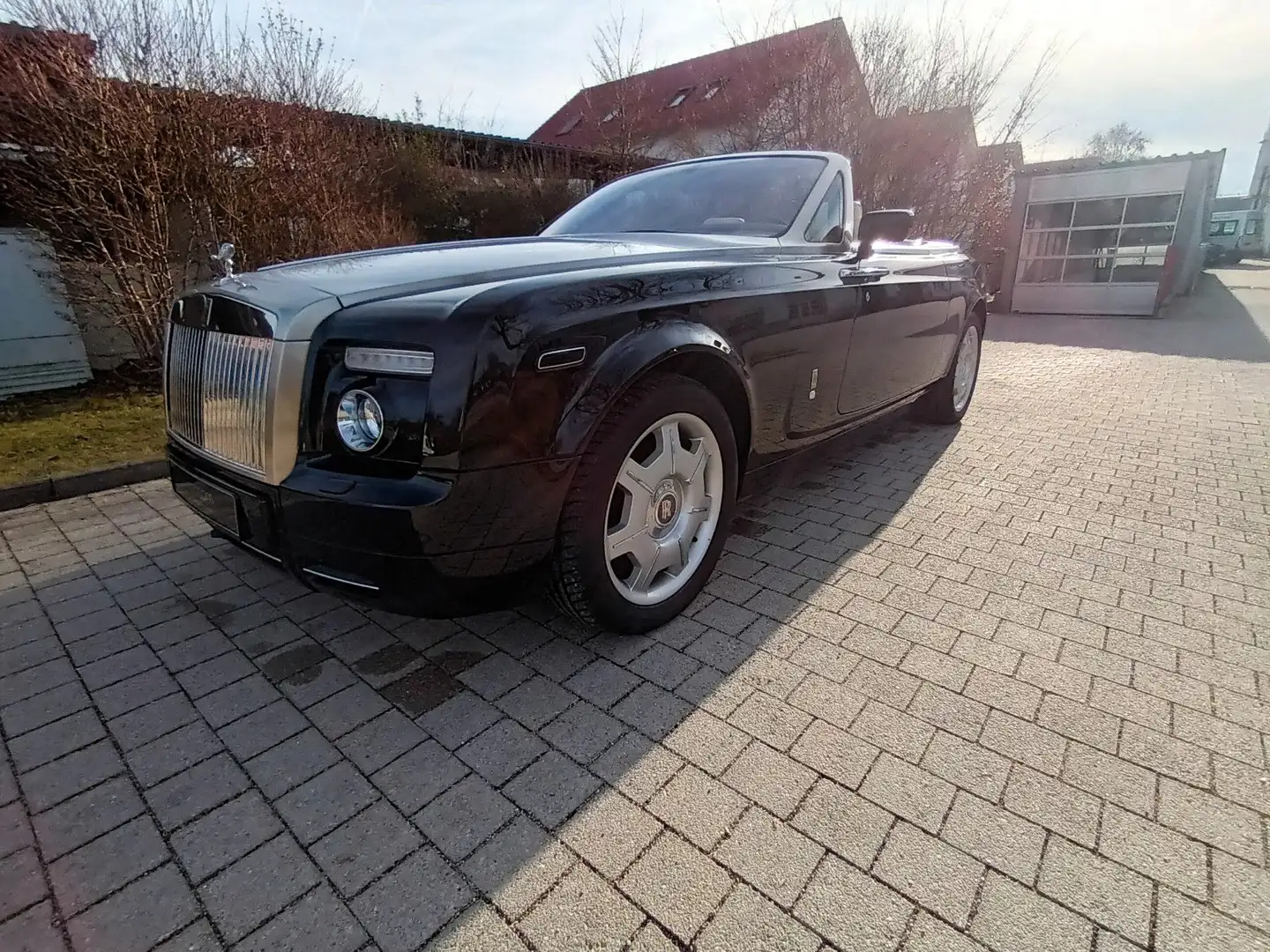 Rolls-Royce Phantom VII Drophead Coupe - 1