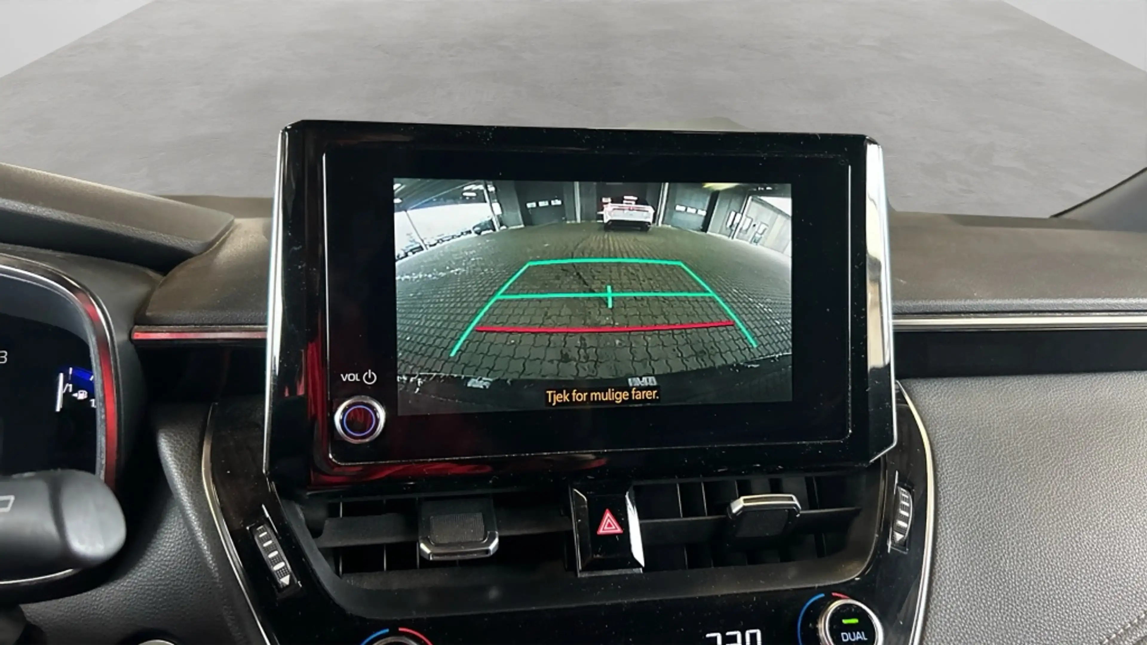 Toyota Corolla Touring Sports Hud Electris 1.8 Hybrid Dynamic — photo 8