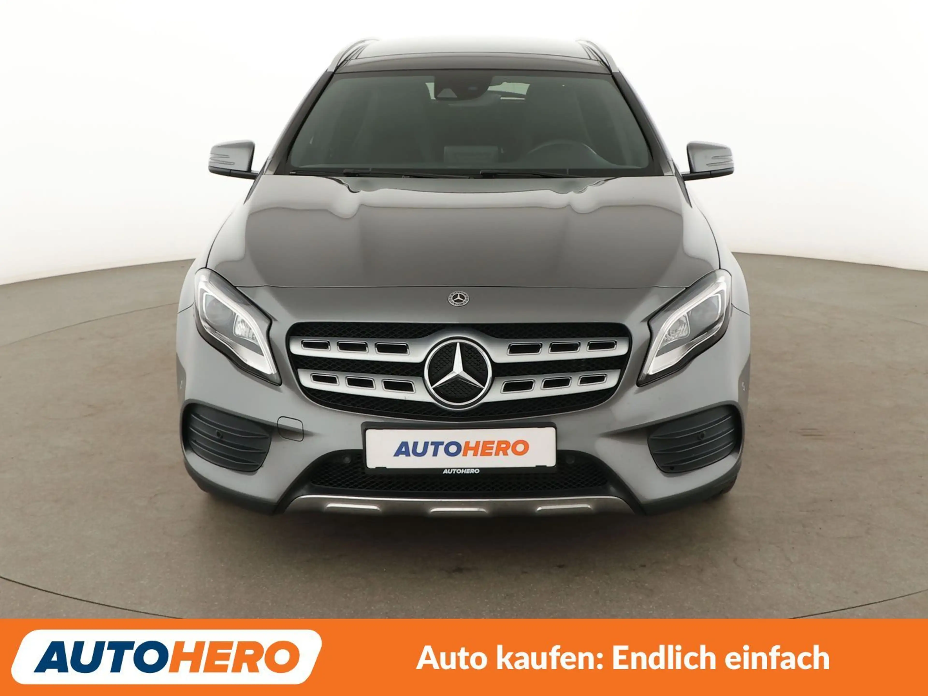 Mercedes-Benz GLA 200 GLA 200 AMG Line Aut.*NAVI*LED*PDC*SHZ* — photo 9