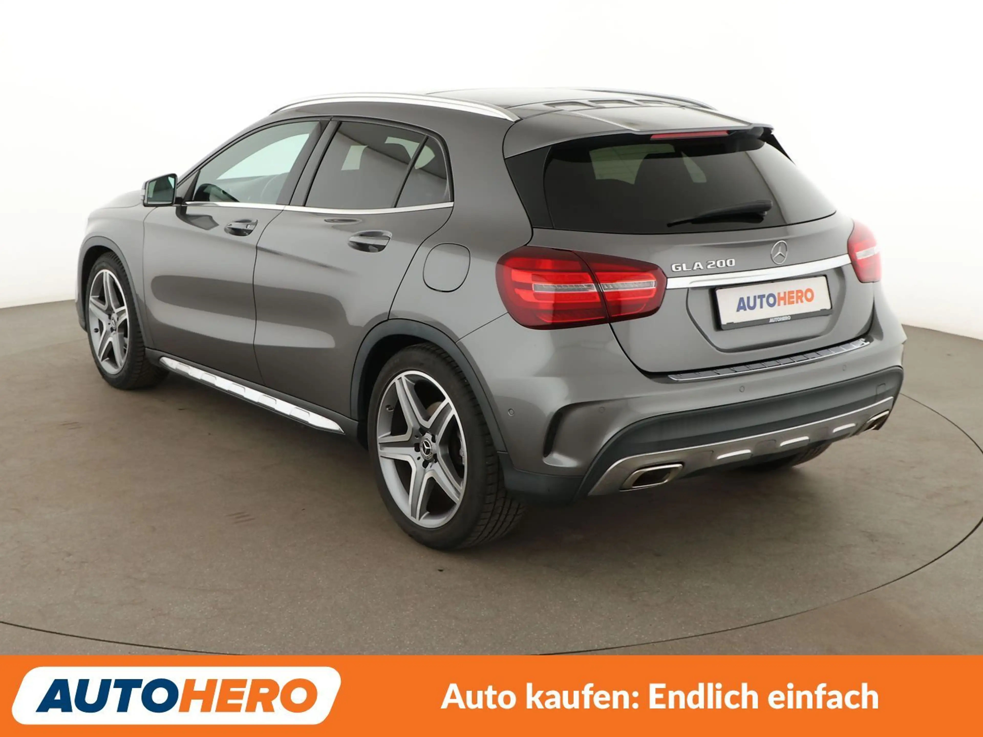 Mercedes-Benz GLA 200 GLA 200 AMG Line Aut.*NAVI*LED*PDC*SHZ* — photo 4