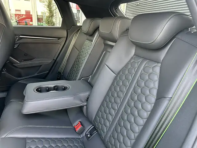 Audi RS3 SB quattro S-tronic Ansicht 13