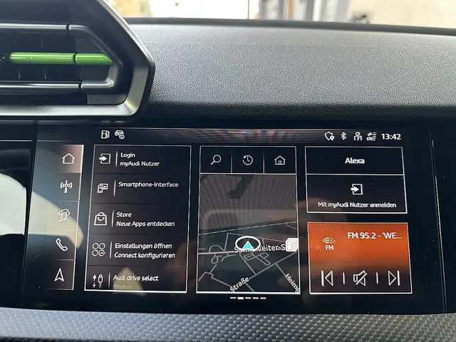 Audi RS3 SB quattro S-tronic Ansicht 36