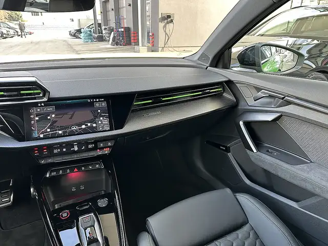 Audi RS3 SB quattro S-tronic Ansicht 24