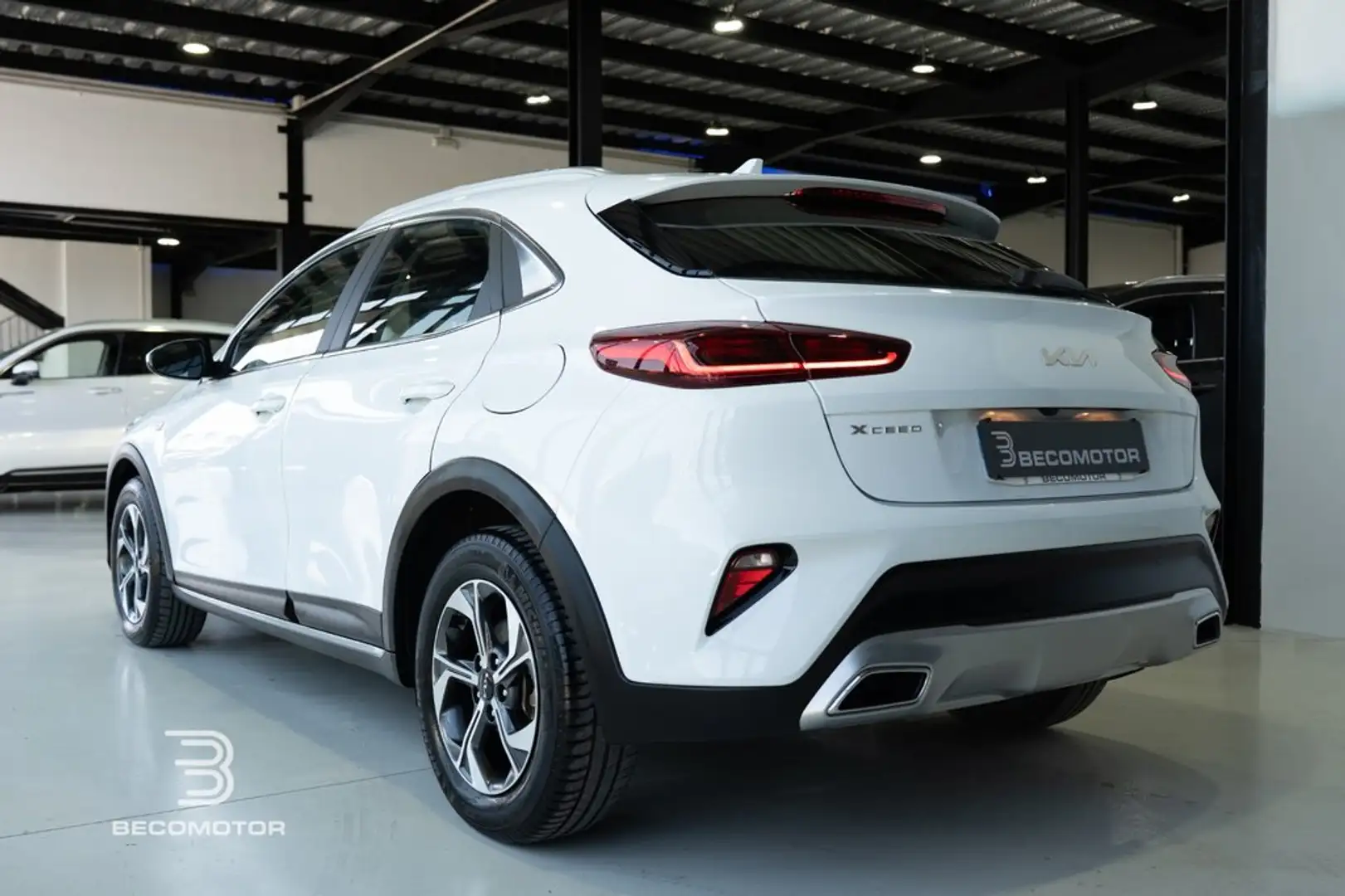 Kia XCeed 1.0 T-GDi Concept Blanco - 2
