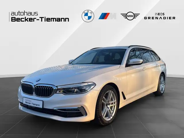 BMW 530 i Touring 19" / AHK / HUD / LED / ParkAss / Sitzhe