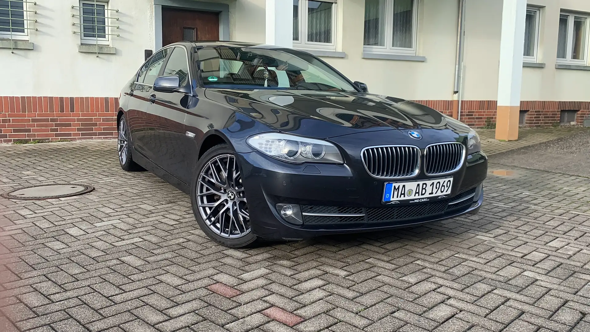 BMW 525 525d xDrive Aut. - 1