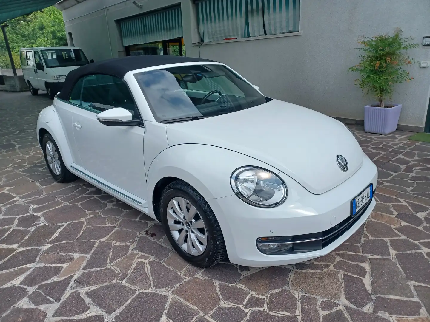 Volkswagen Beetle 1.2 benzina Blanco - 2