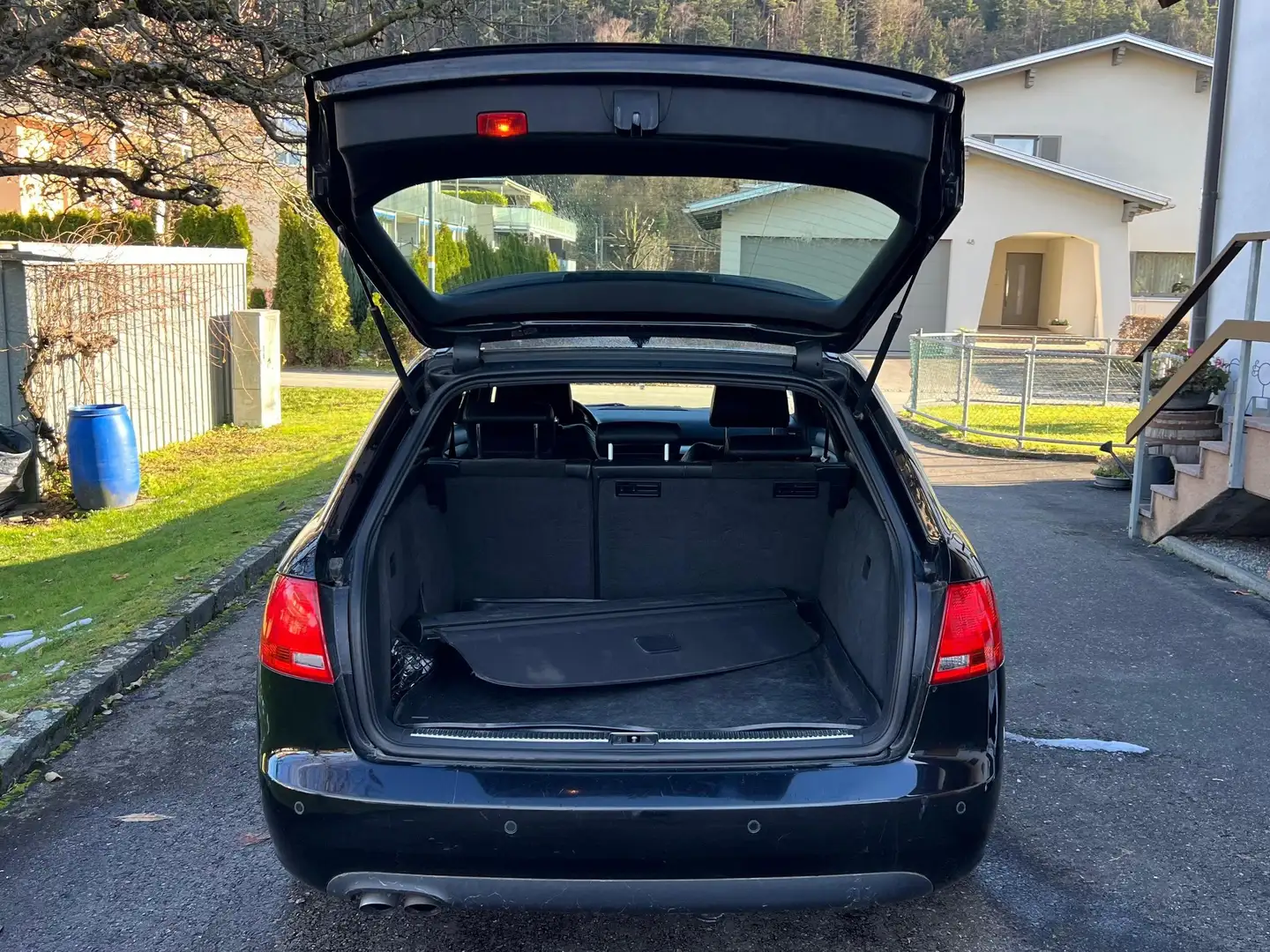 Audi A4 A4 Avant 2,0 TDI DPF Schwarz - 2