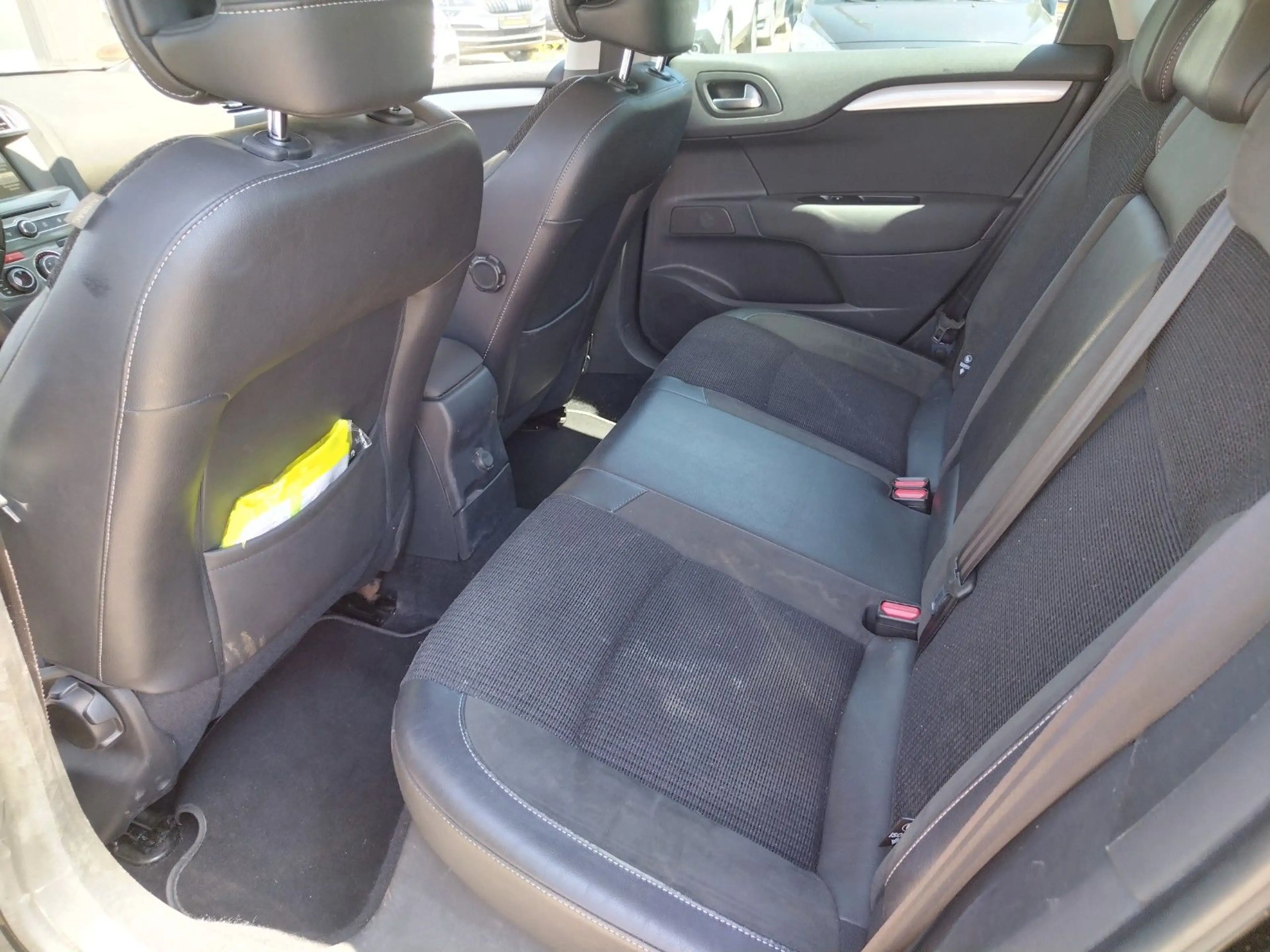 Citroen C4 Lim. Shine+AUTOMATIK+T.LEDER+NAVI+SHZ+XENON — photo 12