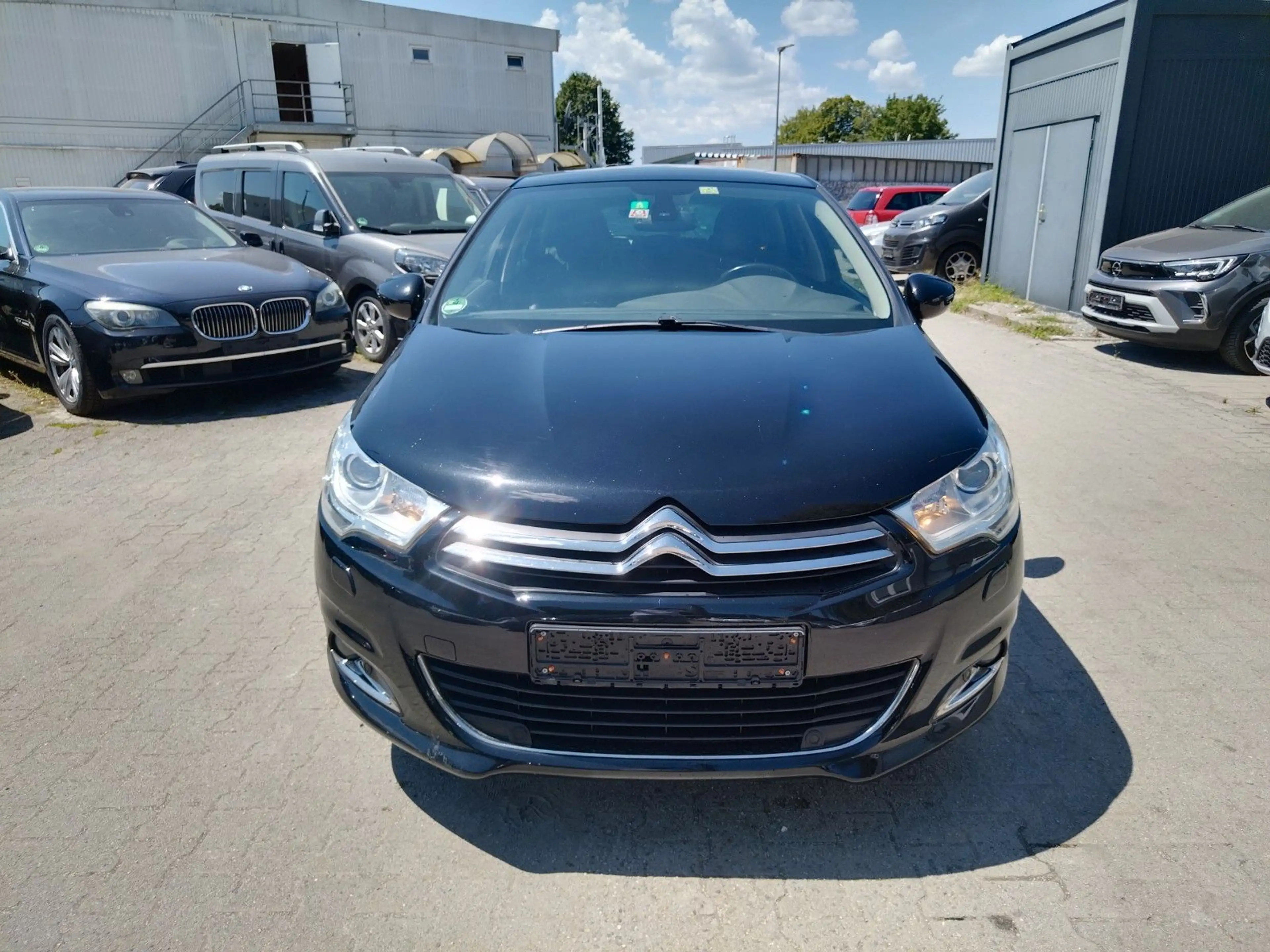 Citroen C4 Lim. Shine+AUTOMATIK+T.LEDER+NAVI+SHZ+XENON — photo 2