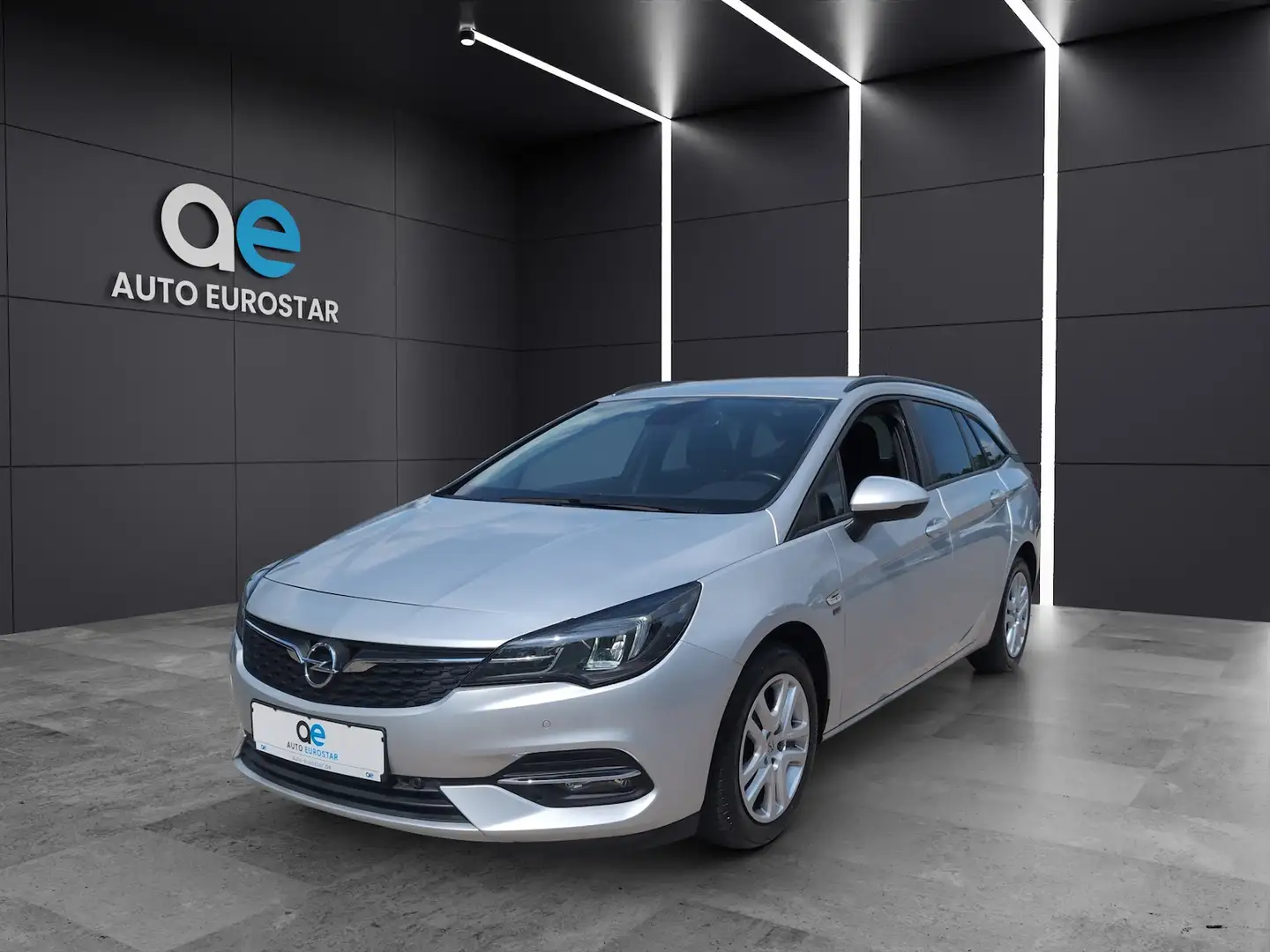 Opel Astra 1.5 D 120 Jahre *LED*Navi*Kam*DAB*AHK* Zilver - 1