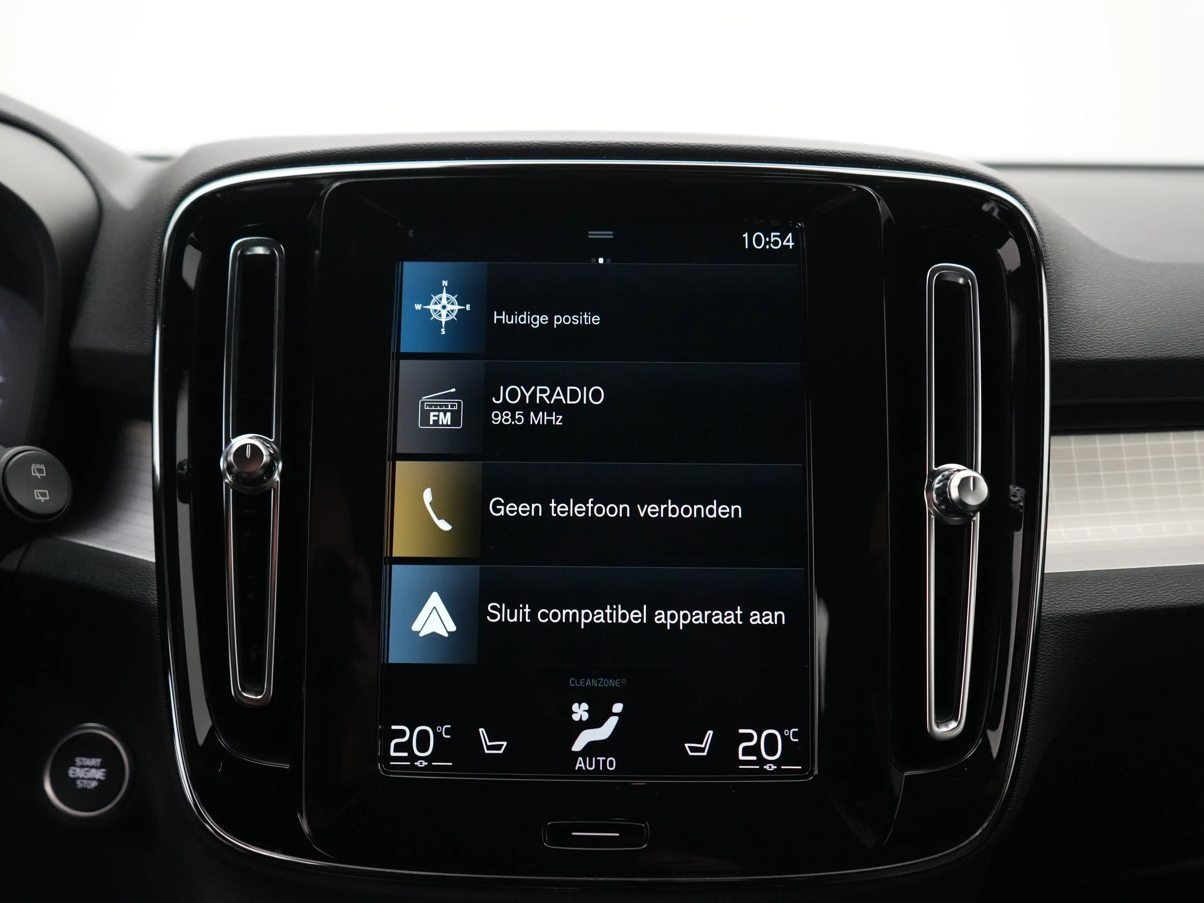 Volvo XC40 T4 Recharge Plus Dark | 360° Camera | Harman/Kardo — photo 38