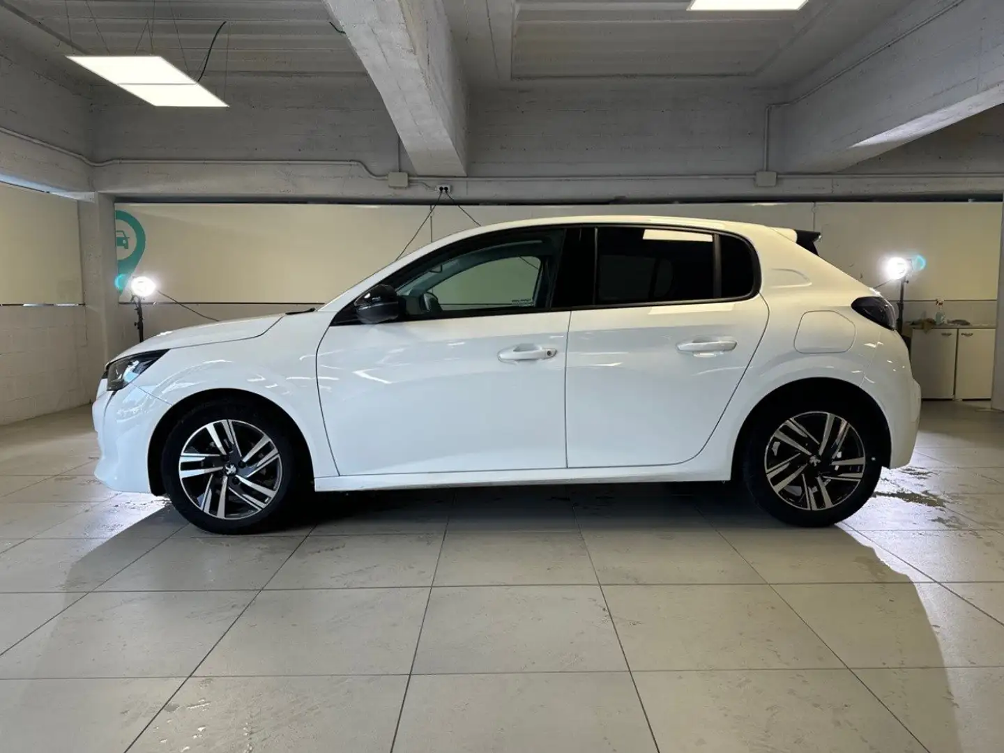 Peugeot 208 Allure Pack PureTech 75 S/S Bianco - 2