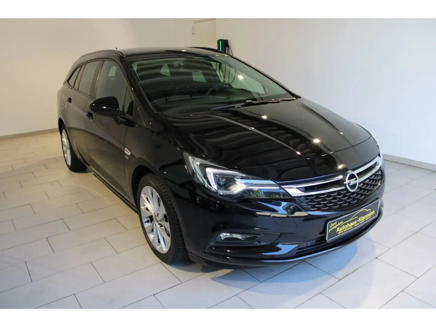 Opel Astra K Sports Tourer 120 Jahre Start Stop 1.4 T Noir - 2