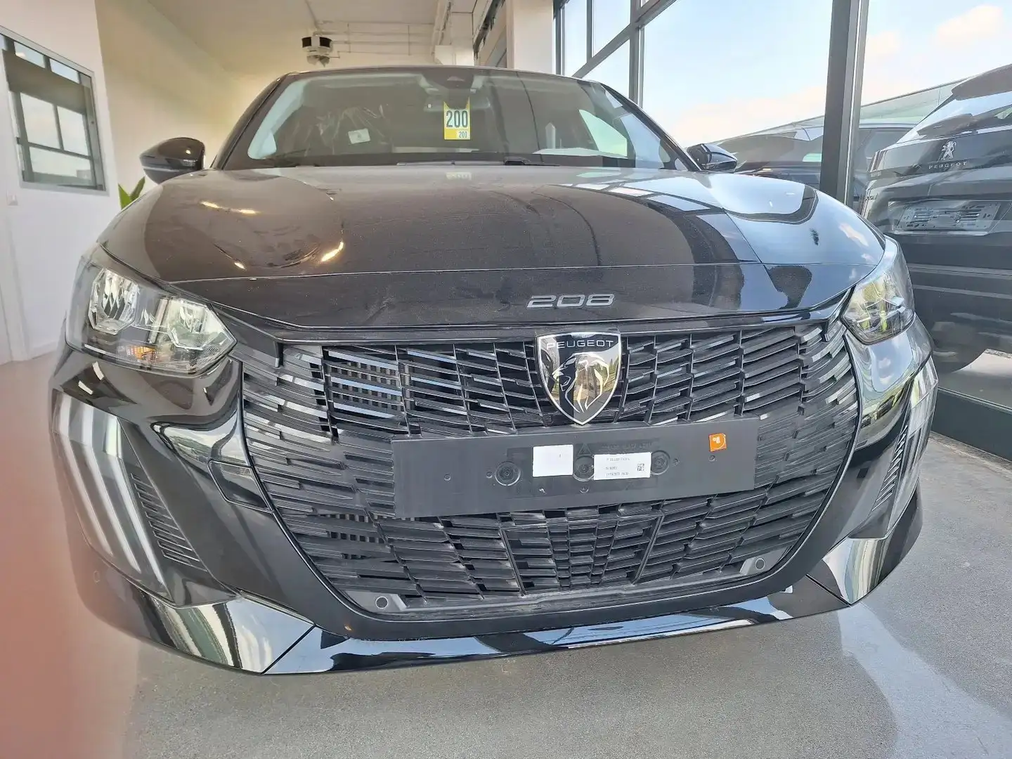 Peugeot 208 1.2Hybrid 100cv Allure e-dcs 6 KM0 PRONTA CONSEGNA Negro - 2