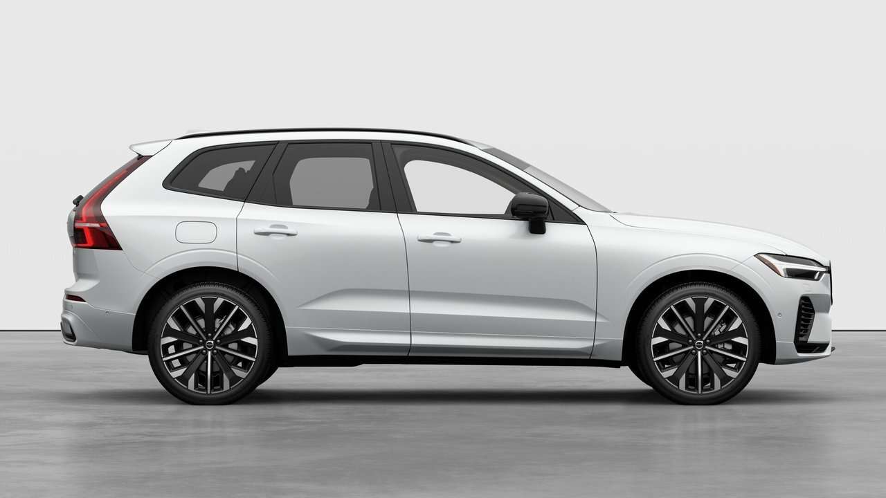 2026 Volvo XC60 Ultra thumb 7