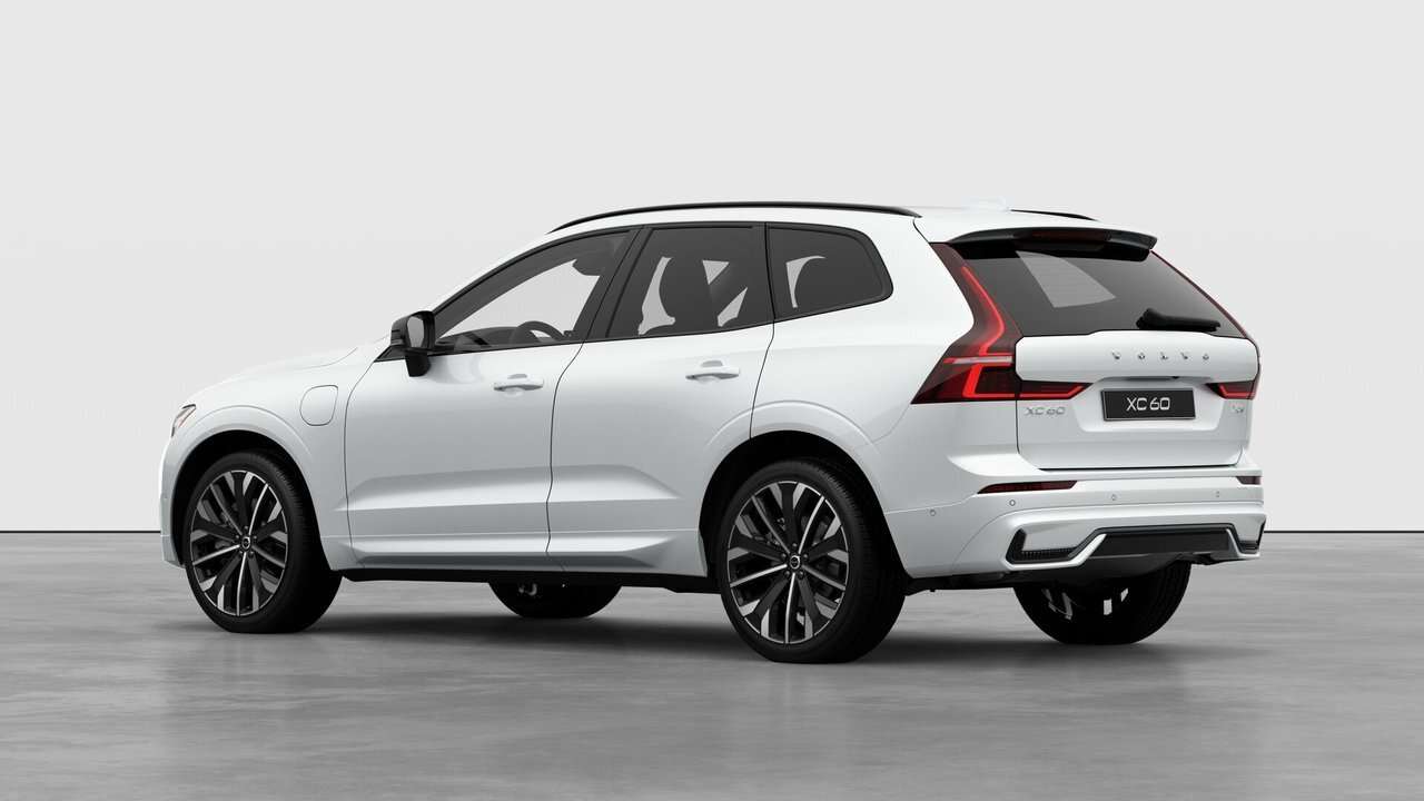 2026 Volvo XC60 Ultra alt 2
