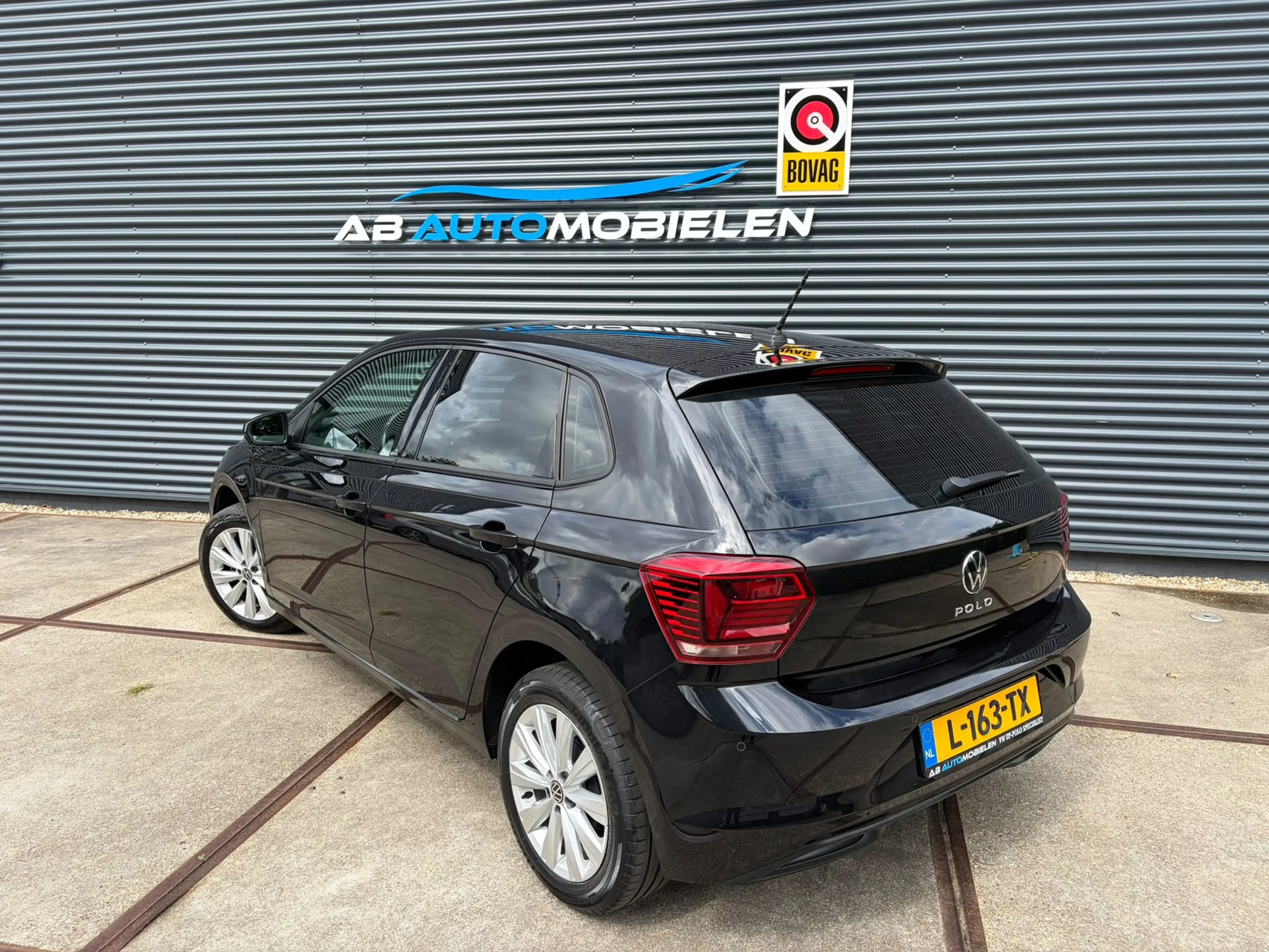 Volkswagen Polo 1.0 TSI Highline AUTOMAAT/ PDC/ CLIMA — photo 3
