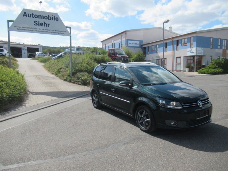 Volkswagen Touran Highline 7-Sitze — photo 2