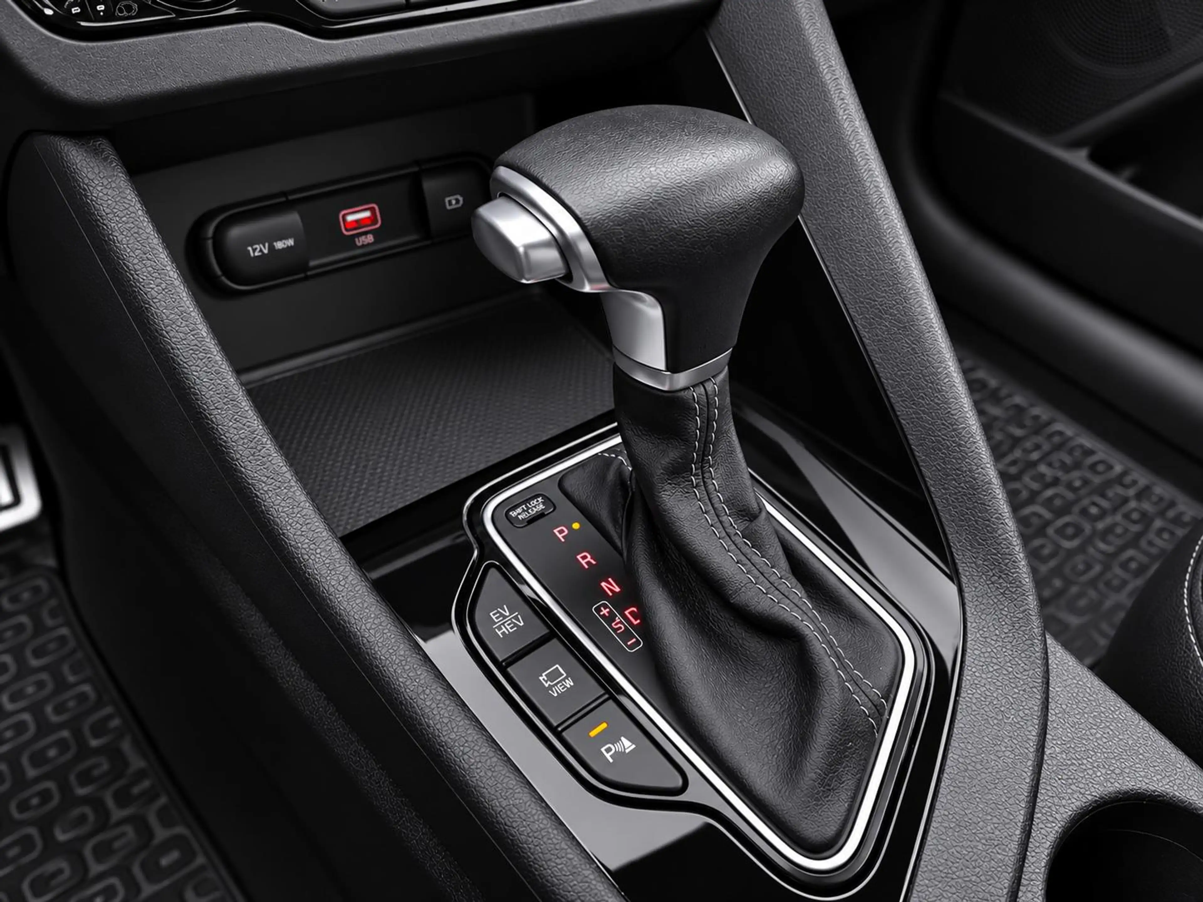 Kia Niro 1.6 GDi PHEV| Facelift|Carplay|Trekhaak|CruiseCont — photo 4