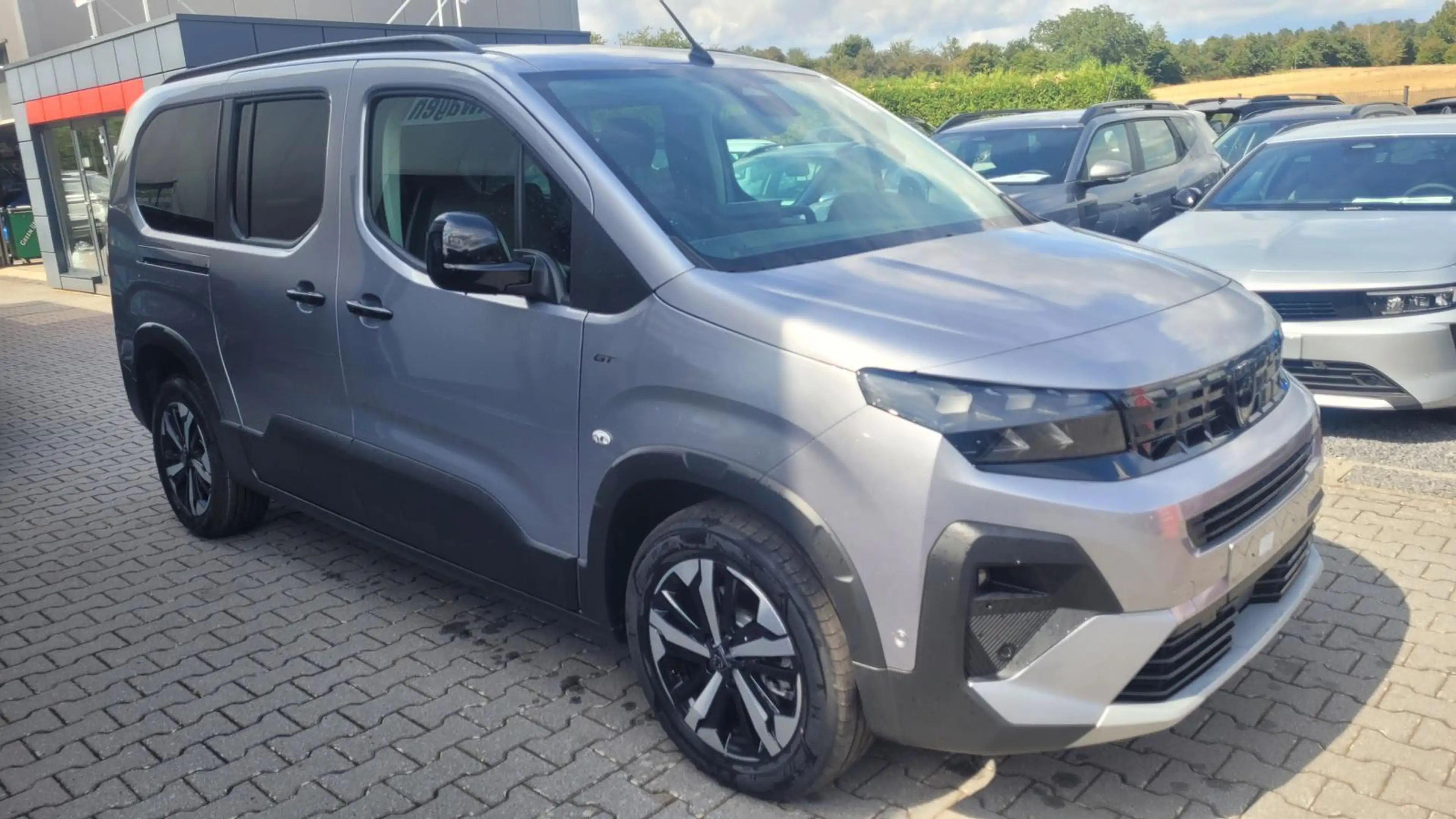 Peugeot Rifter GT L2*7Sitz*LED*Navi*Shzg*BFS*PDC*Cam*ACC 96 kW... — photo 3