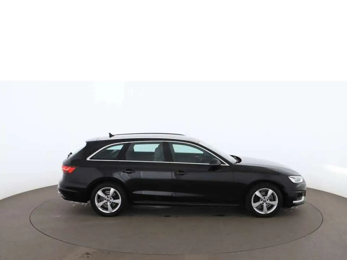 Audi A4 Avant 30 TDI advanced Aut LED NAVI LEDER PDC Schwarz - 2