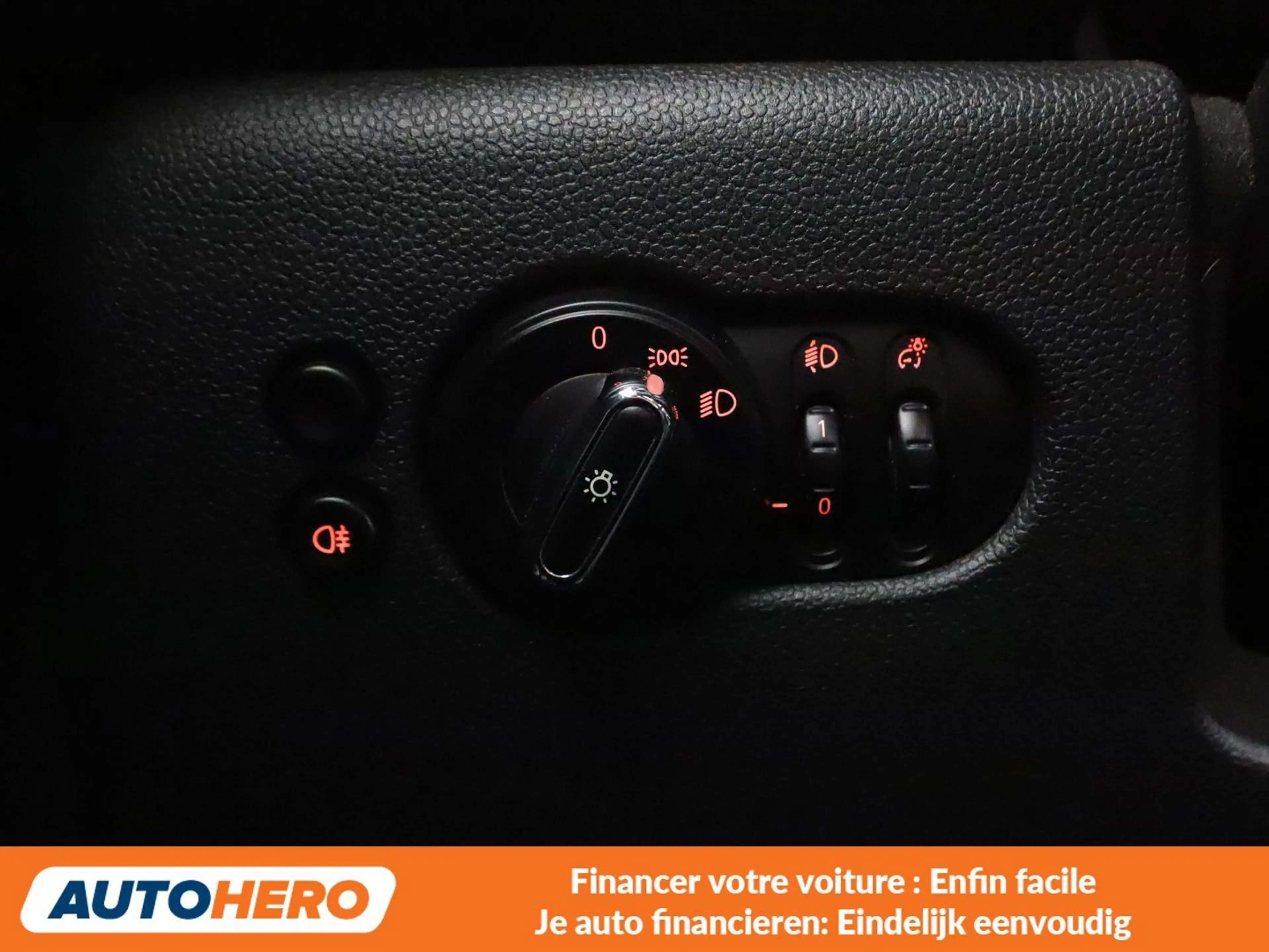 MINI Cooper Cabrio Cooper — photo 10