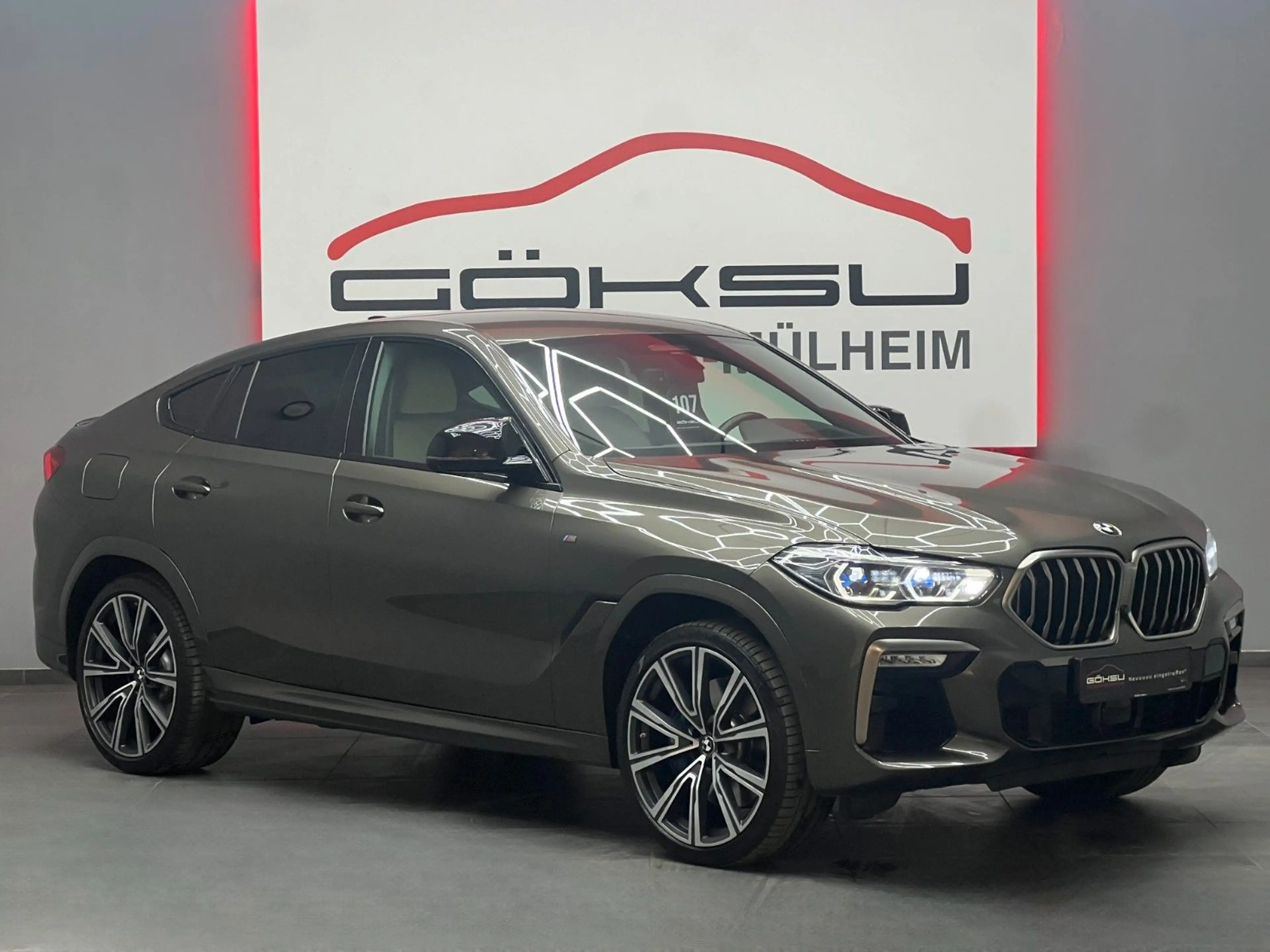 BMW X6 M50 i Laser*HarmanKardon*22Zoll*HeadUp* — photo 4