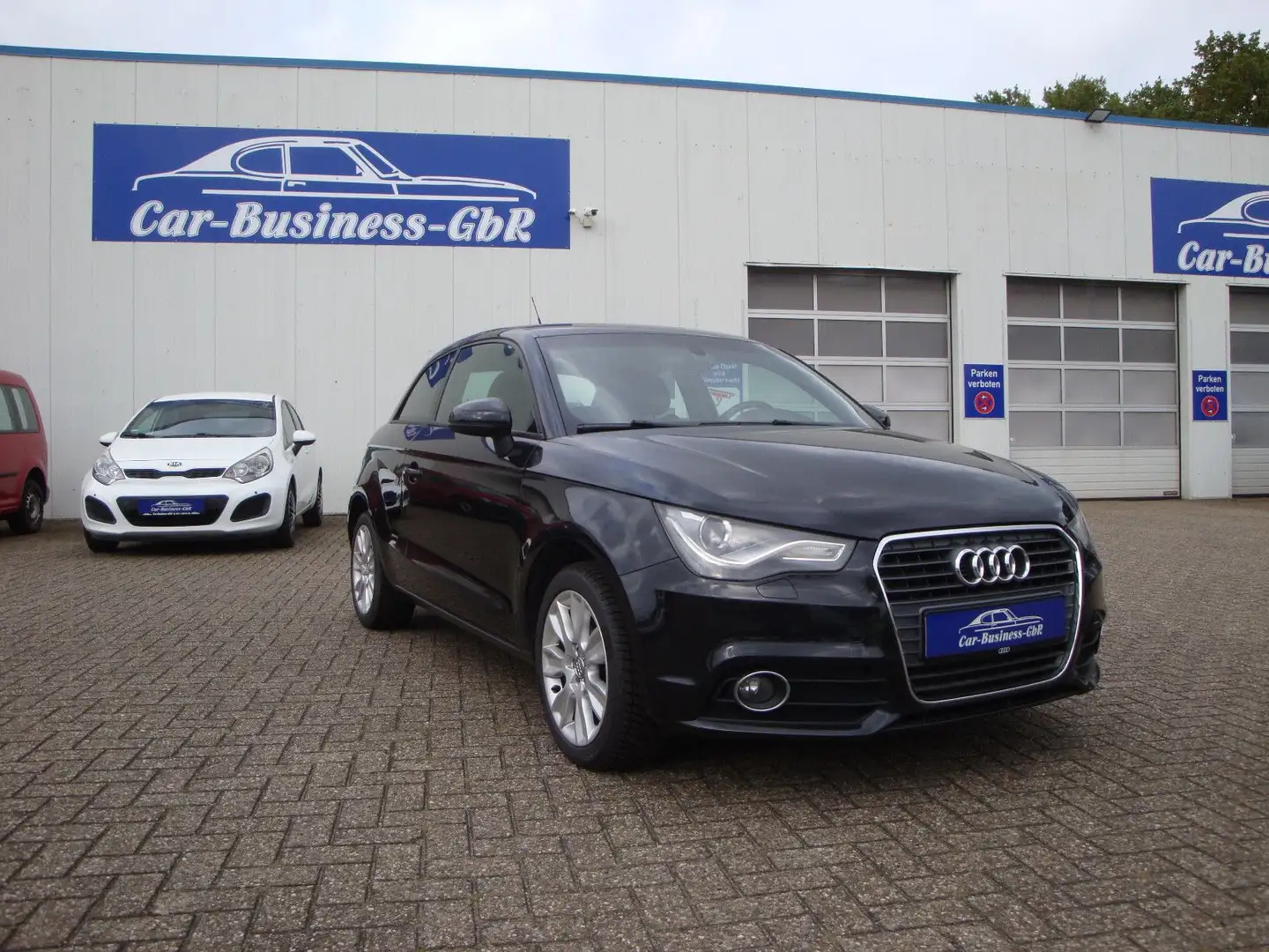 Audi A1 ambition Negro - 1
