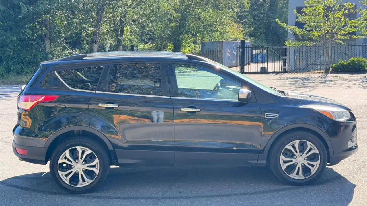 Ford Escape снимка Ford Escape