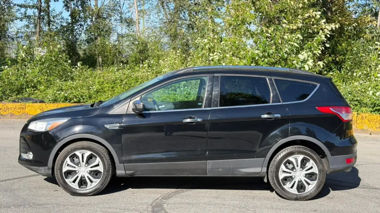 Ford Escape снимка Ford Escape