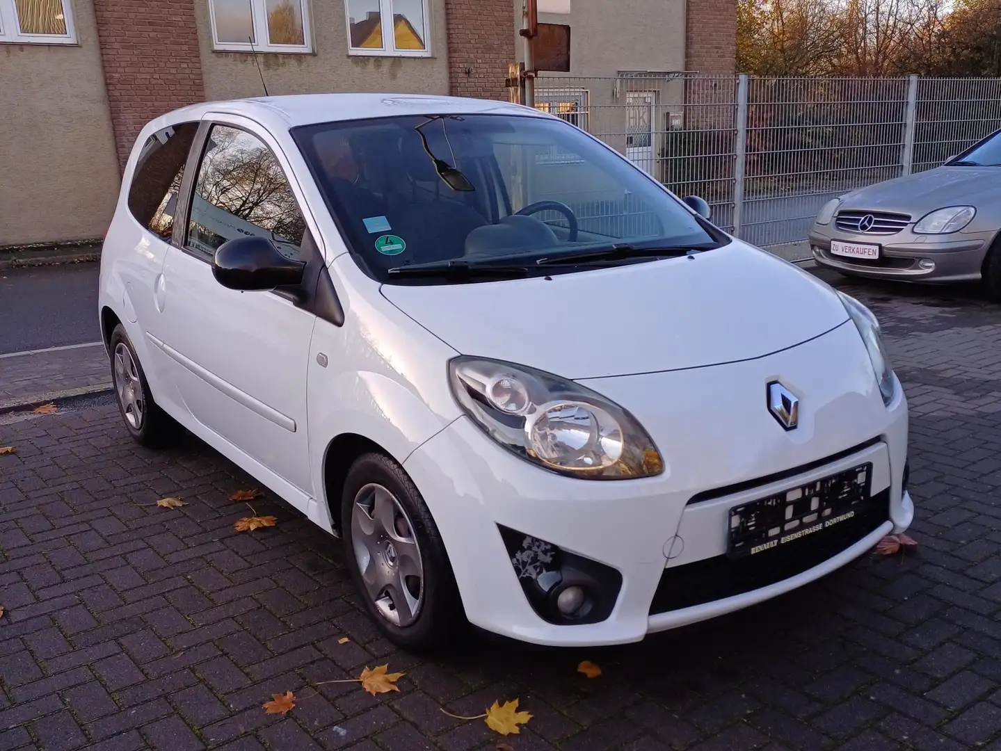 Renault Twingo Night&Day EF ABS SERVO ZV E SPIEGELVERSTELLUNG Weiß - 1