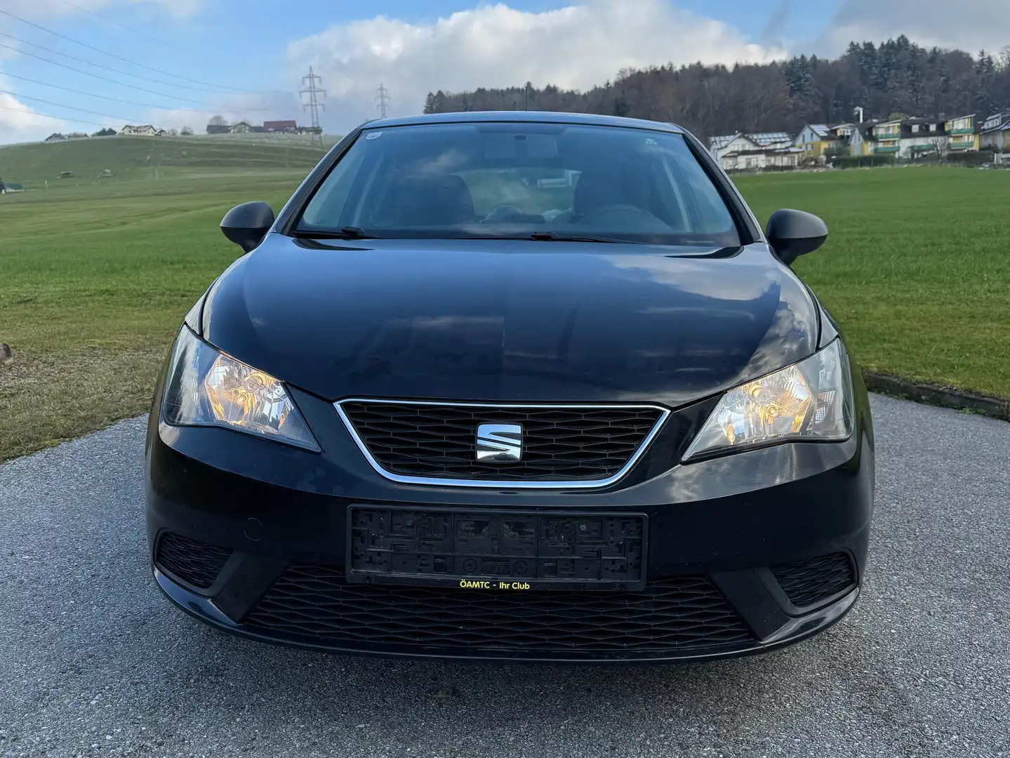 SEAT Ibiza 1,0 - Erstbesitz, vor 300 km Öamtc geprüft. Schwarz - 2